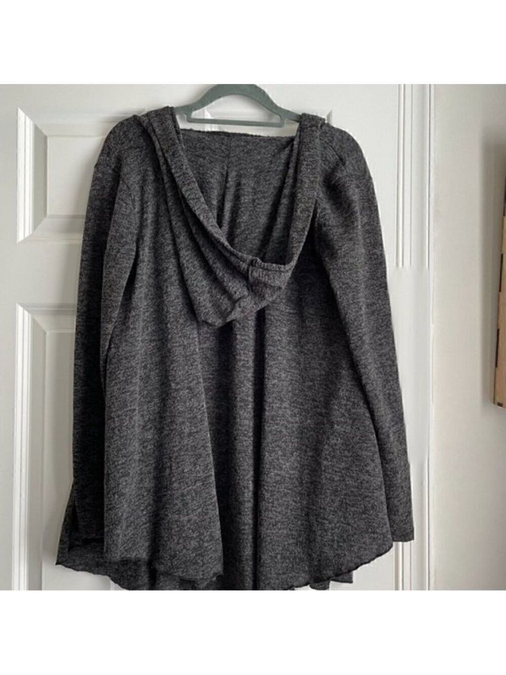 Dainty Hooligan Gray Hooded Cardigan Sweater Small - Picture 7 of 7